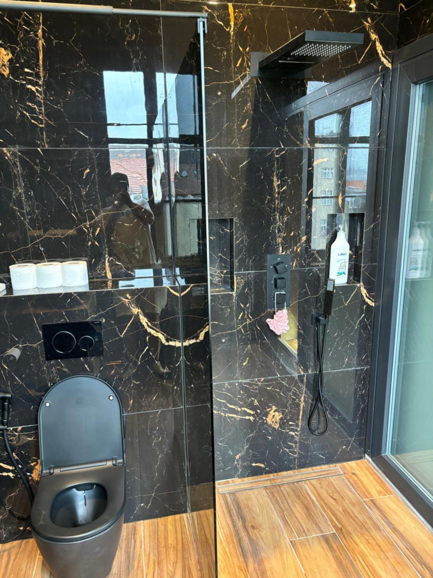 פראג Wenceslas Square Apartment 150 M2 מראה חיצוני תמונה