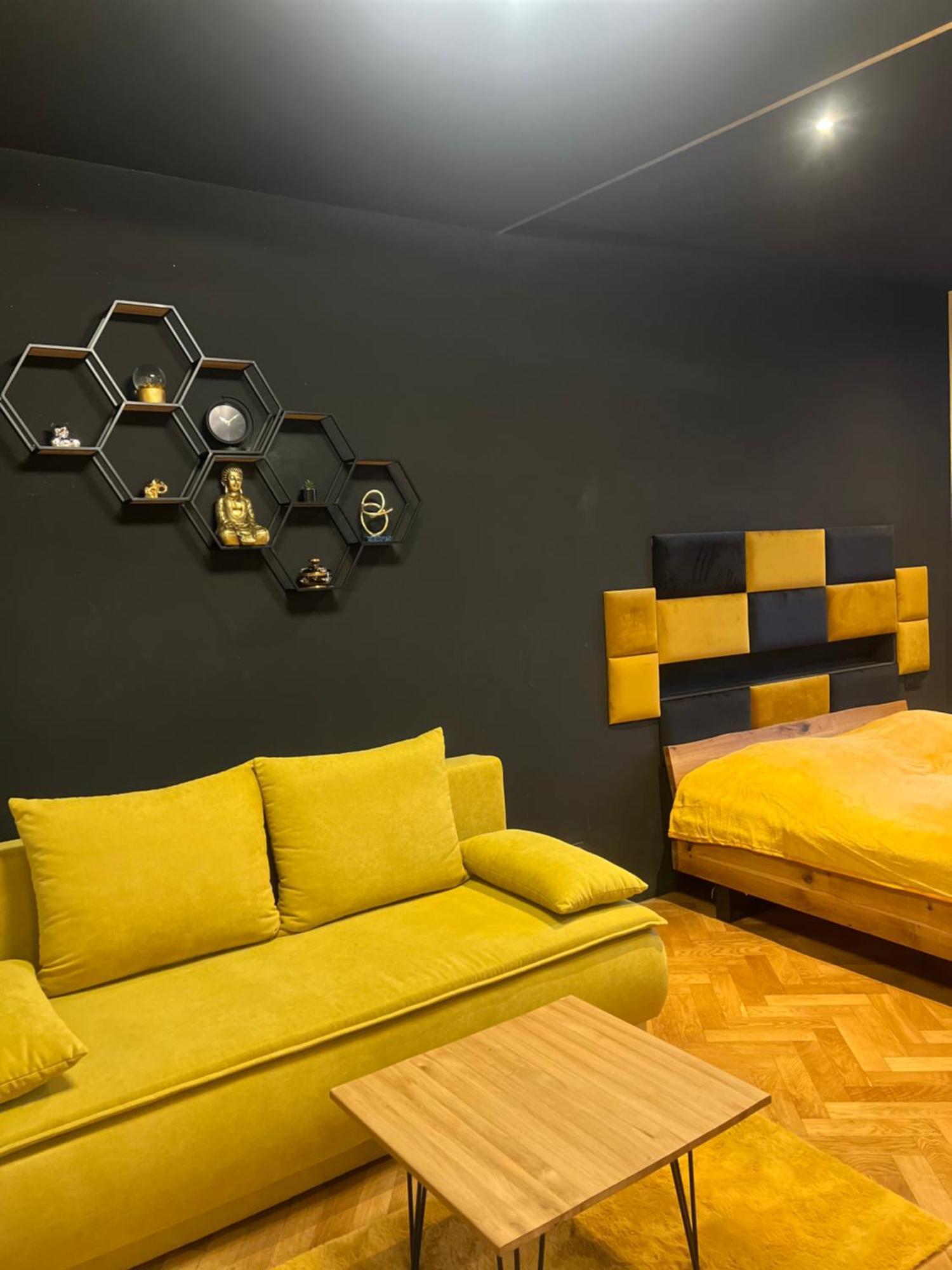 פראג Wenceslas Square Apartment 150 M2 מראה חיצוני תמונה
